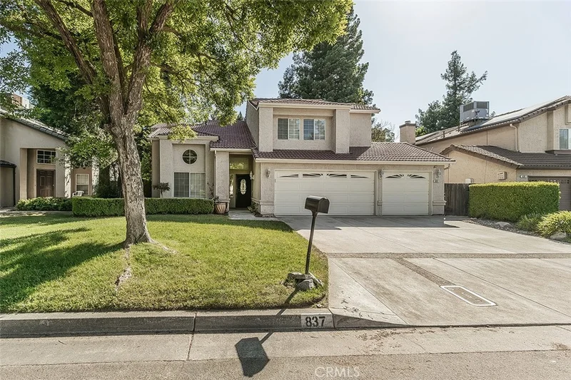 837 E Buckhill, Fresno, CA 93720