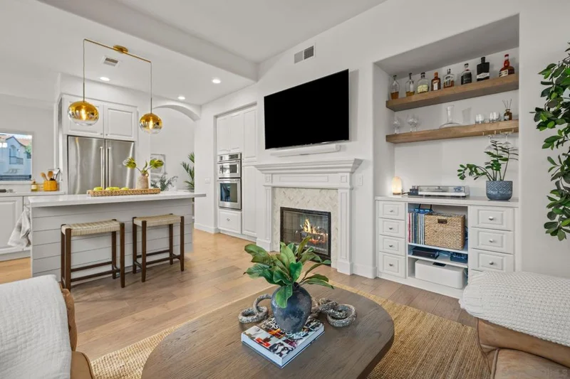 7139 Surfbird Cir