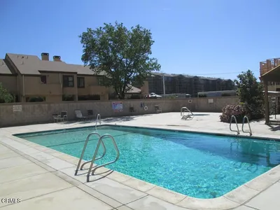 1840 E Avenue J2 apt 7 photo 2