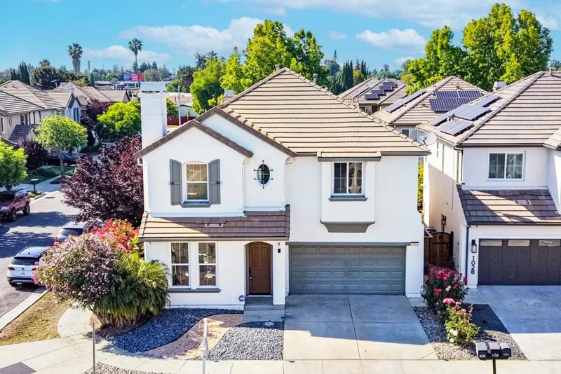 1022 Banyan Court, San Jose, CA 95131
