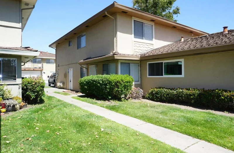 902 Gilchrist 3, San Jose, CA 95133