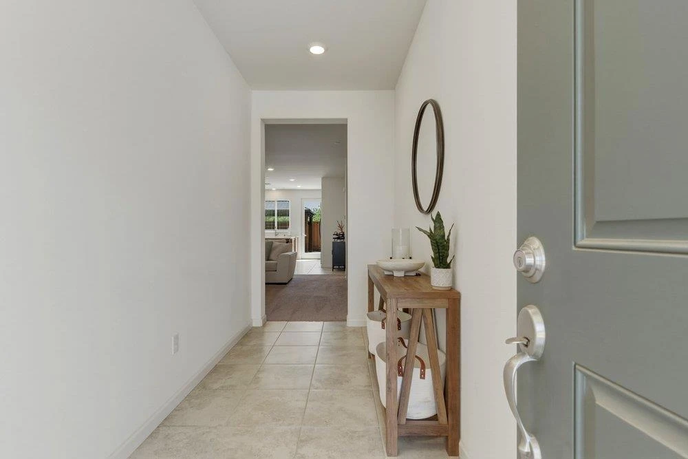 Interior 2