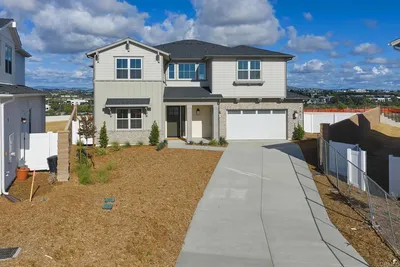 2057 Verne View photo 2