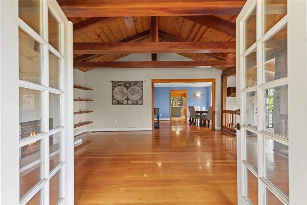 Interior 1