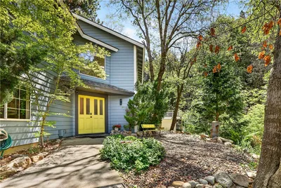 743 Berne photo 2