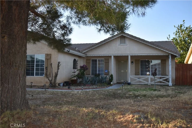 10552 Villa photo 2