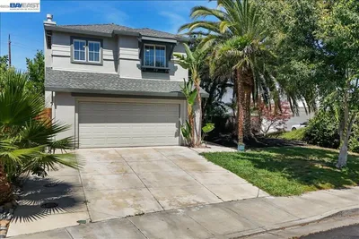 2449 Almanor Drive photo 2