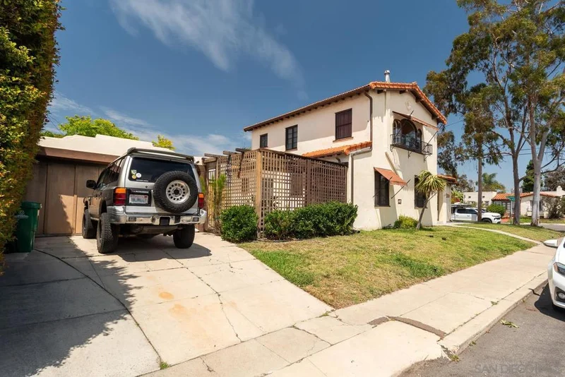 1240 Golden Gate Dr. photo 2