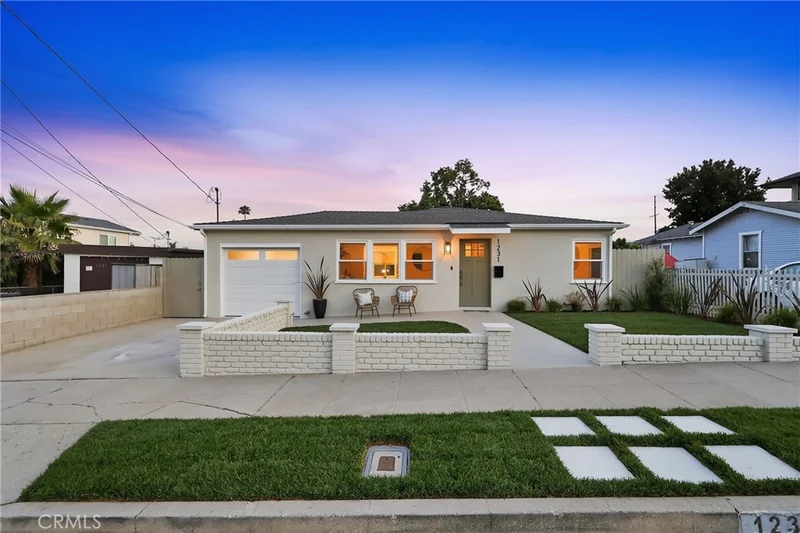 1231 W Santa Cruz Street, San Pedro, CA 90732