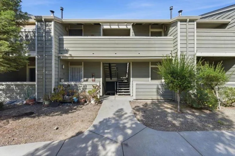 82 Castlebridge Drive, San Jose, CA 95116