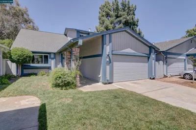 585 Mt Dell Dr photo 2