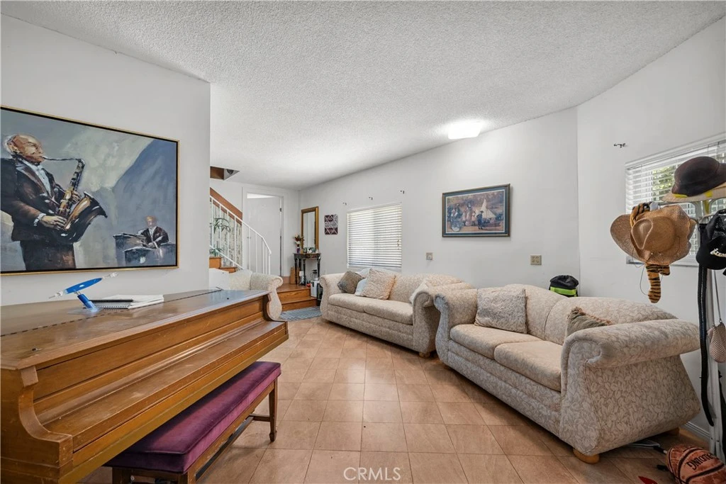 Interior 2