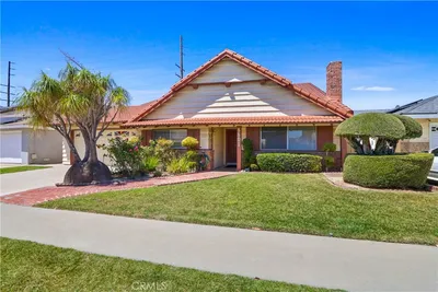 8801 Monterey Circle photo 2