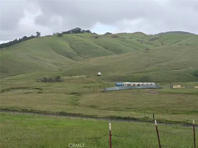9460 Rocky Creek photo 2