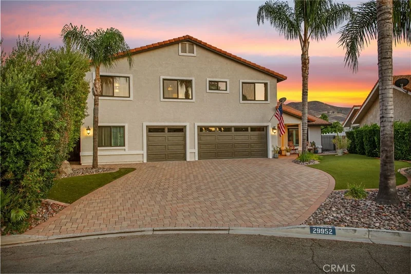 29952 White Wake Drive, Canyon Lake, CA 92587