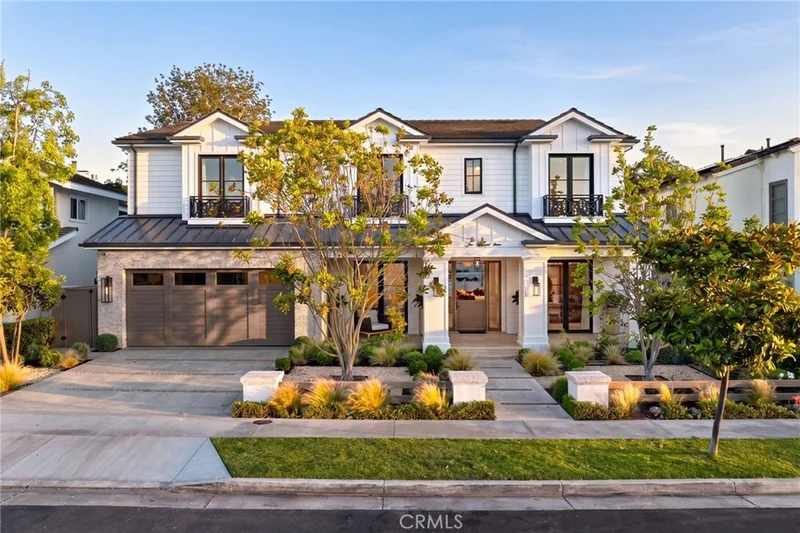 Photo 2 of 2007 Port Provence Pl
