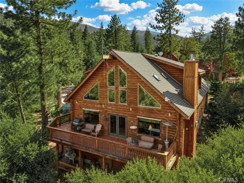 15817 Edgewood Way, Pine Mountain Club, CA 93222