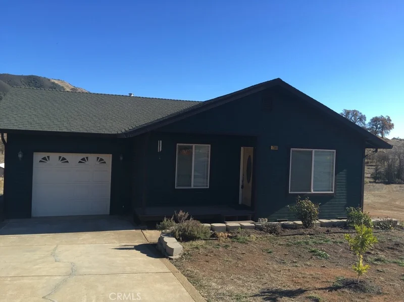 7300 Pyle Road, Upper Lake, CA 95485