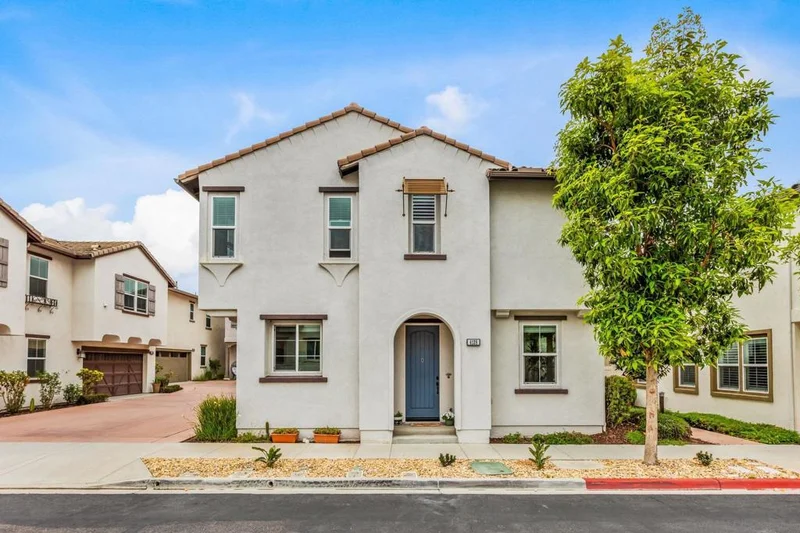 4128 Via Del Rey