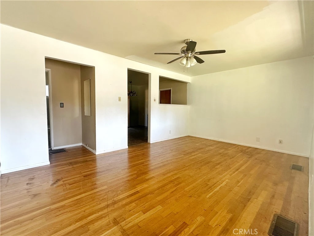 Interior 2