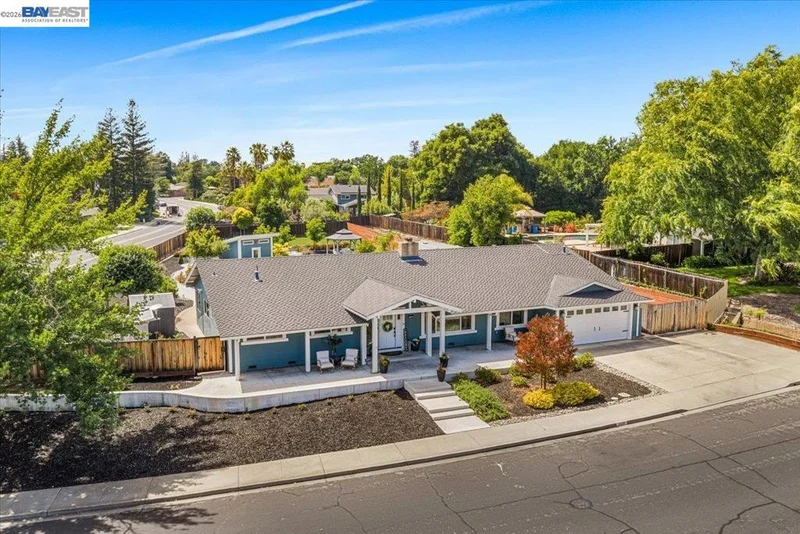 2599 Walker Pl, Livermore, CA 94550