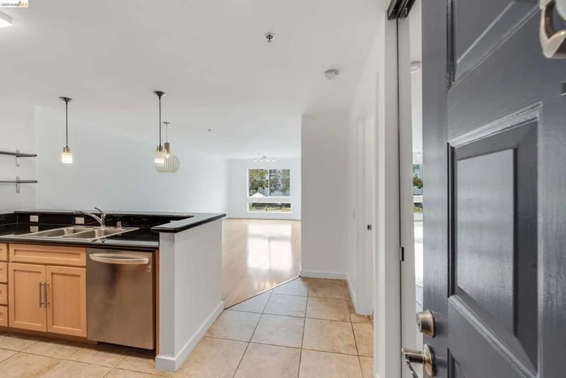 6400 Christie Ave 4225, Emeryville, CA 94608