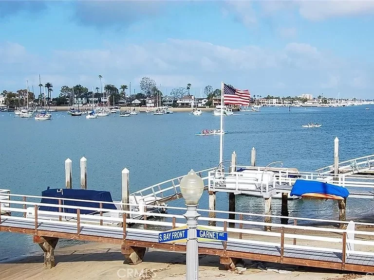 Photo 2 of 300 S Bay Front