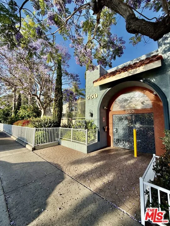 550 Orange Avenue 337 photo 2