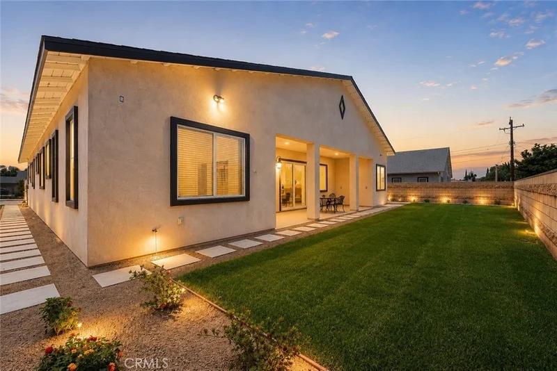 Photo 2 of 25624 Cottonwood Road