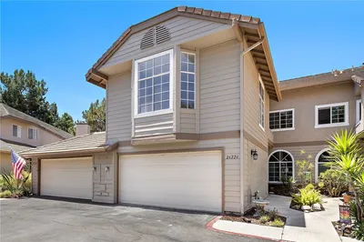 26226 Glendon Lane