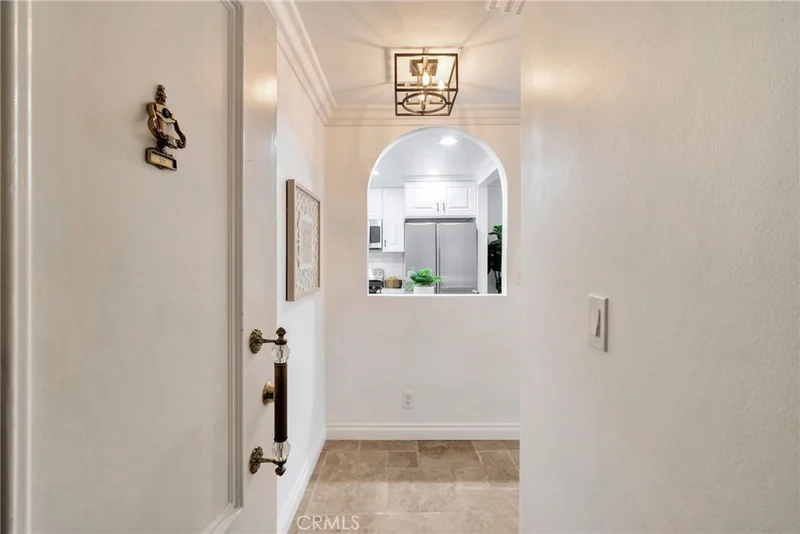 Photo 2 of 300 Cagney Lane 101