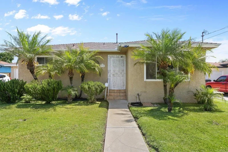 725 5th Avenue, Chula Vista, CA 91910