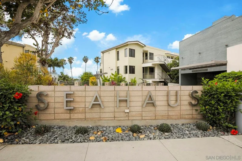 5460 La Jolla Blvd G202, La Jolla, CA 92037