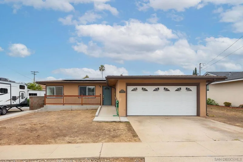 4560 Miami Way, San Diego, CA 92117
