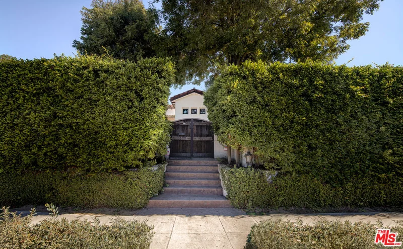 1000 S Citrus Avenue photo 2
