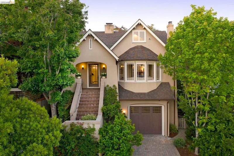 432 El Cerrito Ave., Piedmont, CA 94611
