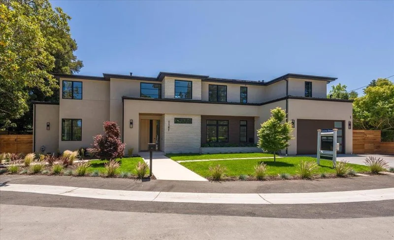 1147 Windsor Way, Menlo Park, CA 94025