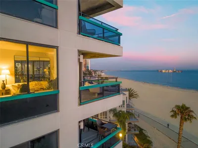 1310 E Ocean Boulevard 502