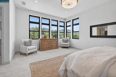 60 Nelson lane photo 2