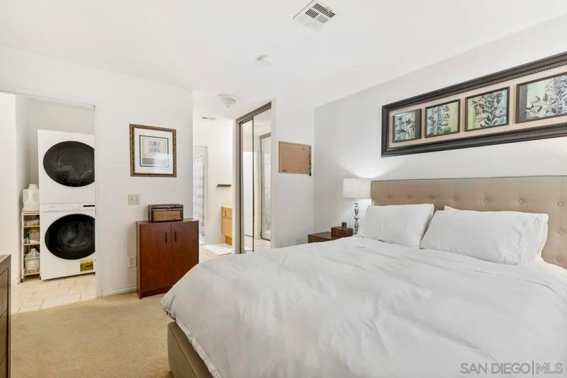 10379 Azuaga St 139 photo 2