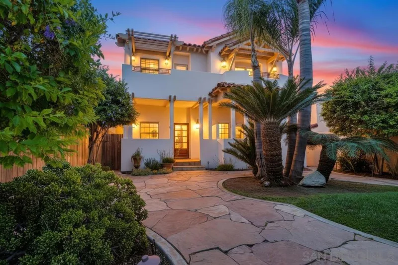 862 G Ave., Coronado, CA 92118