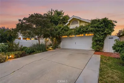 32146 Green Hill Drive, Castaic, CA 91384