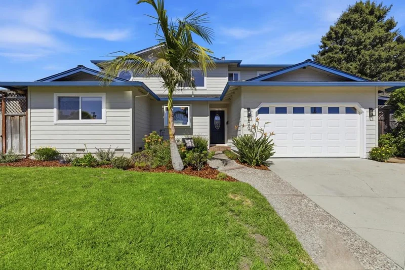 200 Cortez Street, Capitola, CA 95010