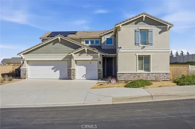 41638 Cielo Vista photo 2
