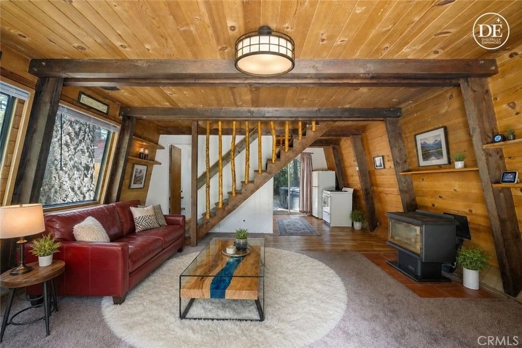 Interior 2