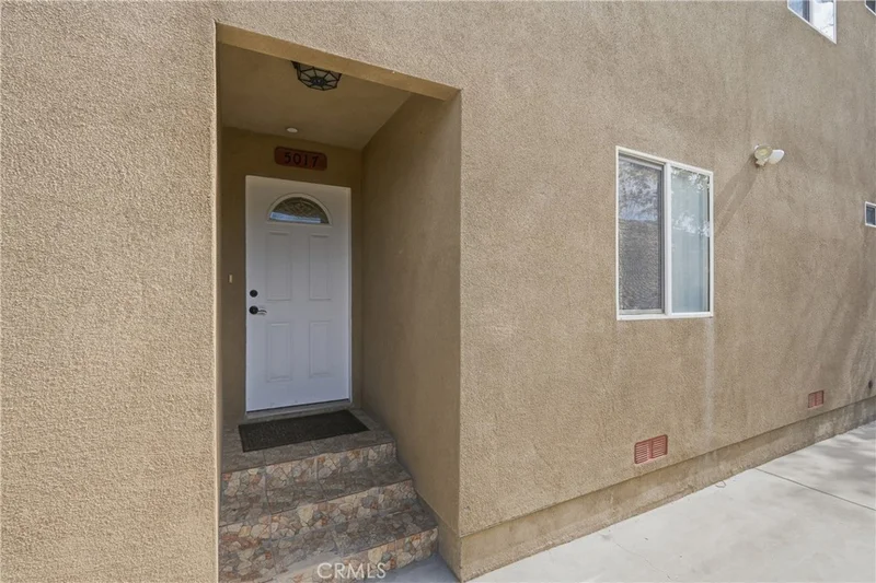 5017 Halldale Avenue 2 photo 2