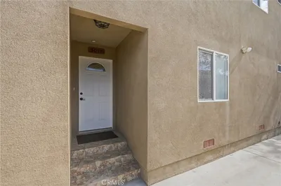 5017 Halldale Avenue 2 photo 2