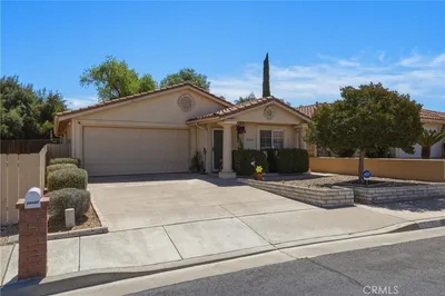 28042 Calle Vallarta, Menifee, CA 92585