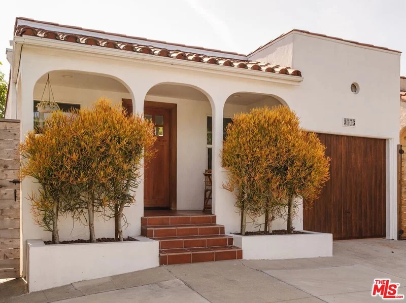 3773 S St Andrews Place, Los Angeles, CA 90018