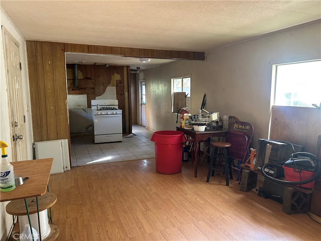 Interior 2